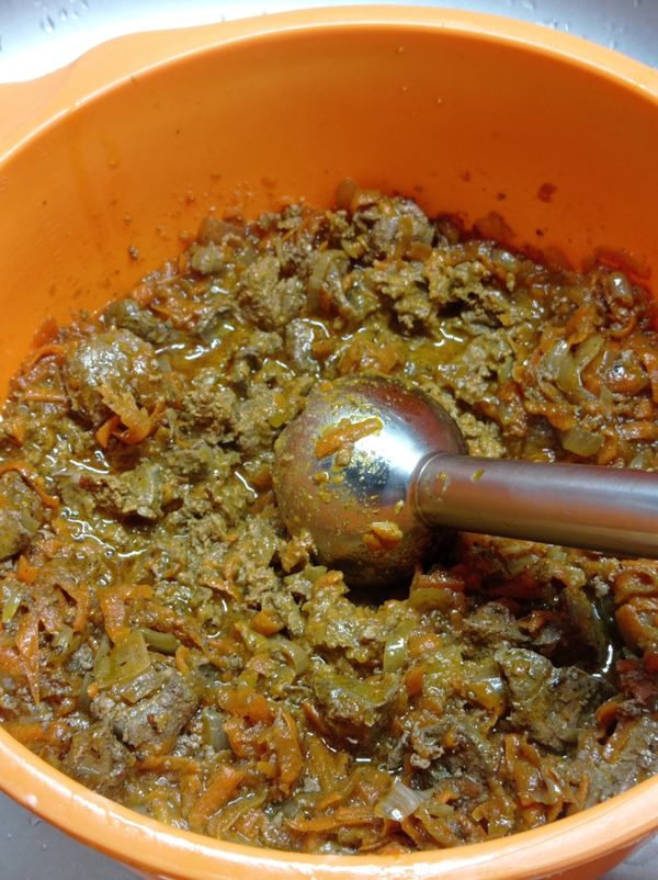 Паштет из говяжьей печени с морковью и луком