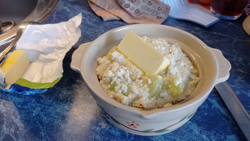 Пшенная каша с тыквой в горшочке в духовке